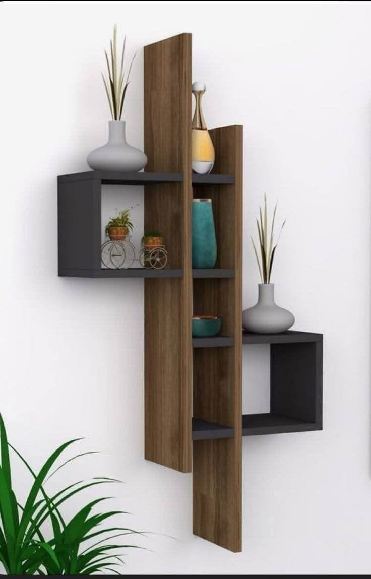 رف حائطي ديكوري عصري متعدد المستويات